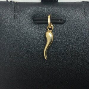 14k Yellow Real Gold Good Luck Italian Horn Pendant Charm small .60 gram